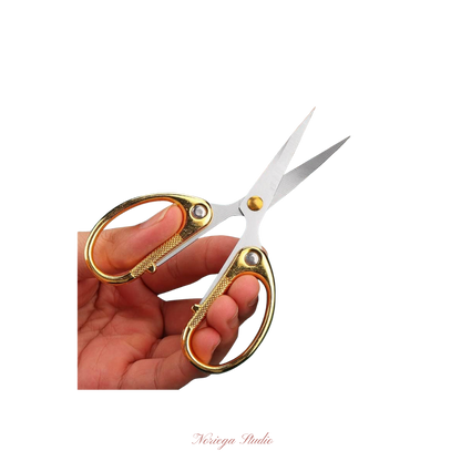 Tijeras Doradas | Creative Tools