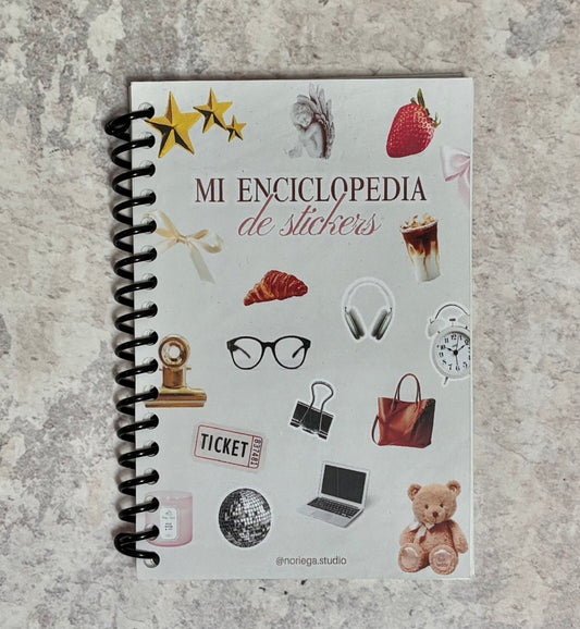 Libreta para Stickers ✨